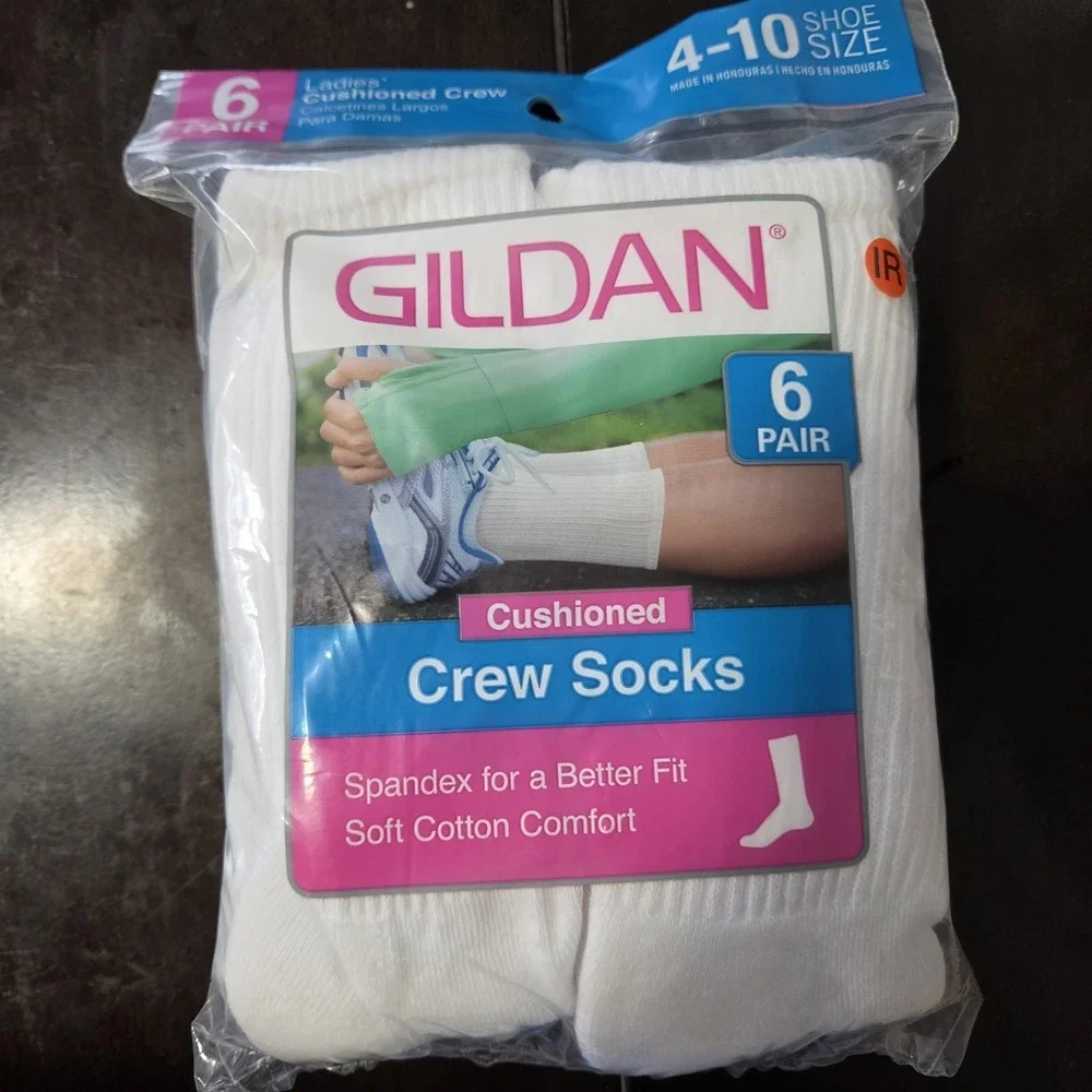 NEW Vintage Womens White Crew Socks 6 Pairs Comfort Toe Seam  Size 4-10